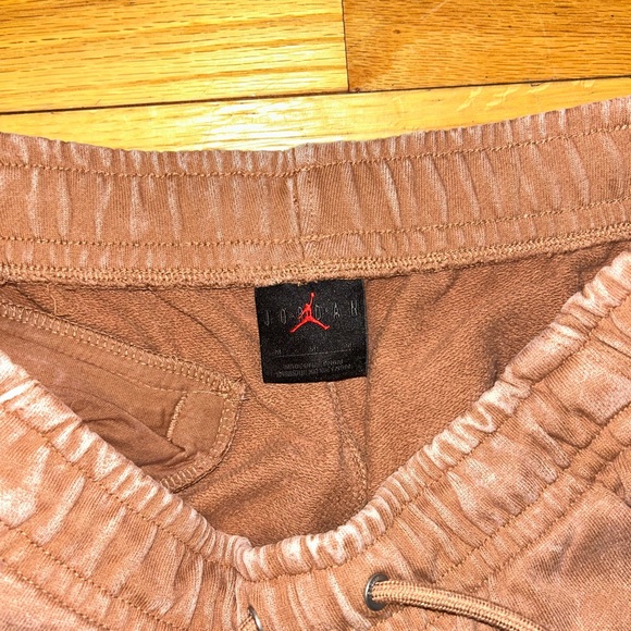 Jordan Sweatpants - Picture 4 of 6